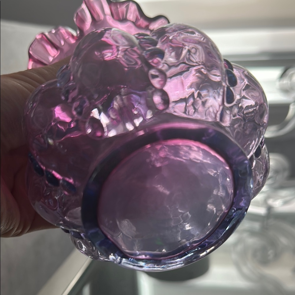 Purple Glass Vase with Ruffled Edge - Picture 4 of 7